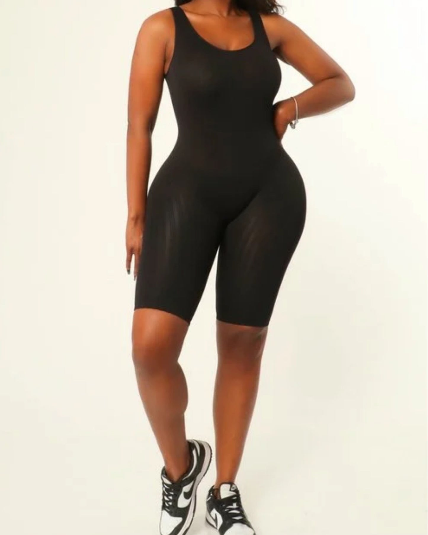 SEAMLESS RIBBED SLEEVELESS BODYCON ROMPER