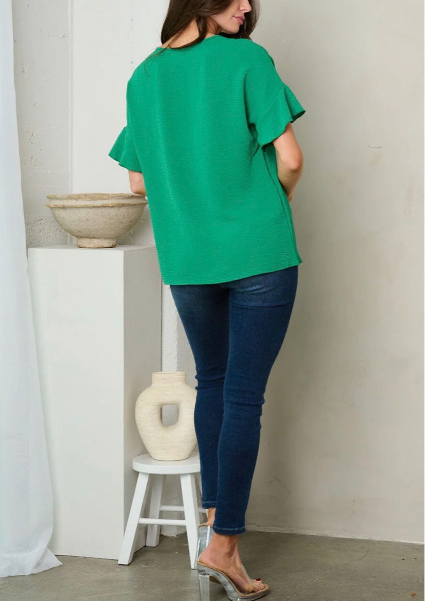 WOMEN'S SHORT RUFFLE SLEEVE TUNIC TOP