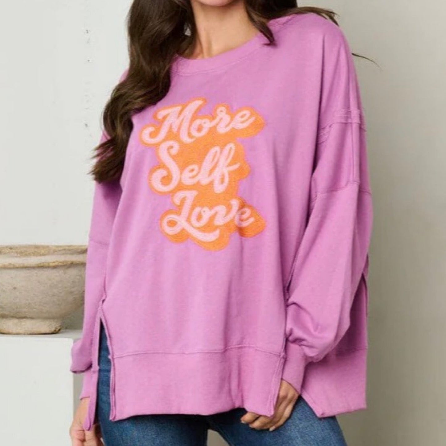 WOMEN'S LONG SLEEVE EMBROIDERY GRAPHIC DETAILED SWEATER