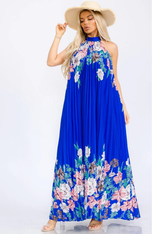 SLEEVELESS HALTER NECK PLEATED maxi dress