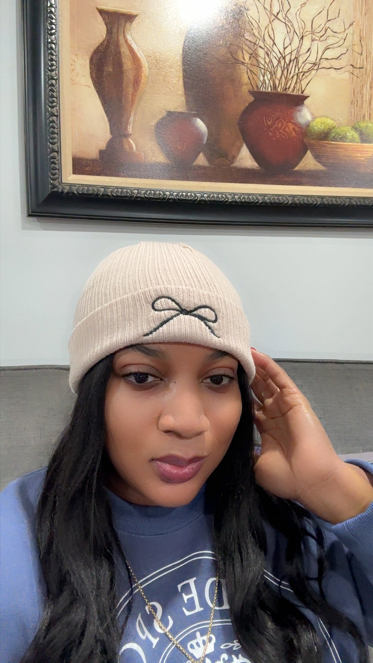 WOMEN'S BEANIE HAT with Bow embroideries